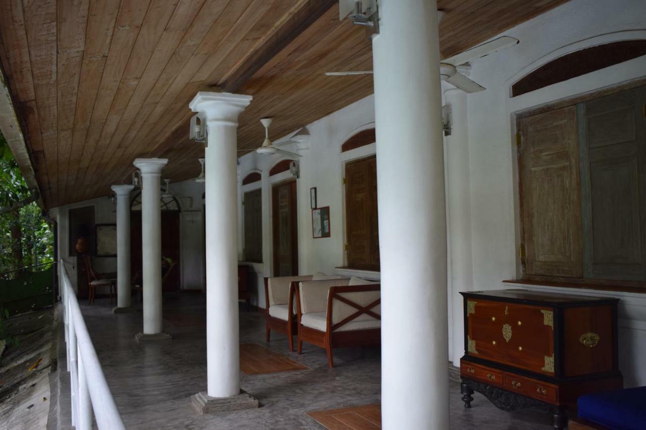 Plantation Hotel Helarambe Exteriör bild